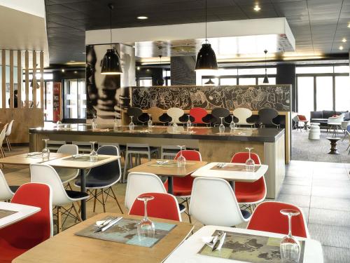 Restaurant, ibis Bristol Centre Hotel in Bristol