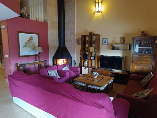 Közös társalgó / TV, Casa Rural-Rosa de los Vientos in Braojos