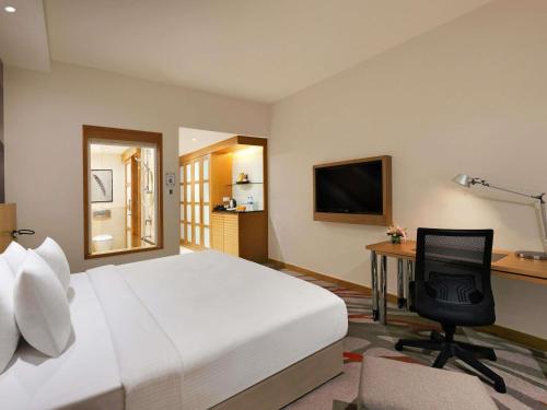 Twin room, pool side, superior