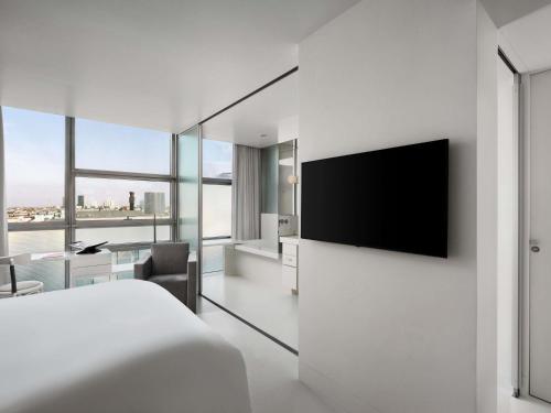 1 queen bed
