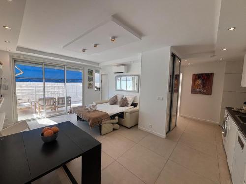 Royal Beach - 2 rooms - Palm Beach terrace