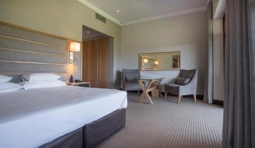 Book the Deluxe Room Deluxe Room