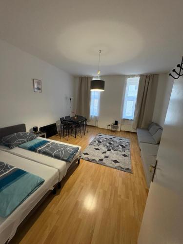 Palace Apartment 3
