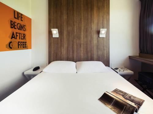 Chambre avec 2 lits