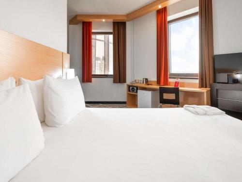 2 twin beds