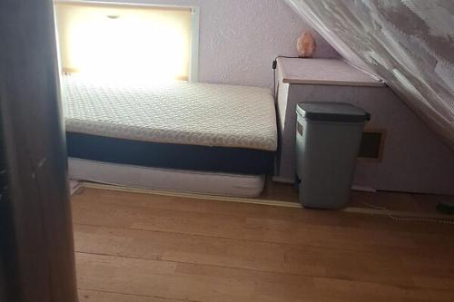 3 double beds, 3 twin beds