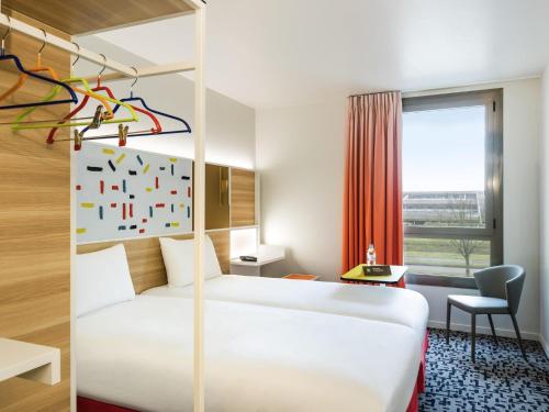 ibis Styles Guyancourt Versailles Room Type - Standard Twin Room