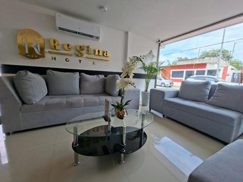 Lobby, Hotel Regina in Puerto Ceiba