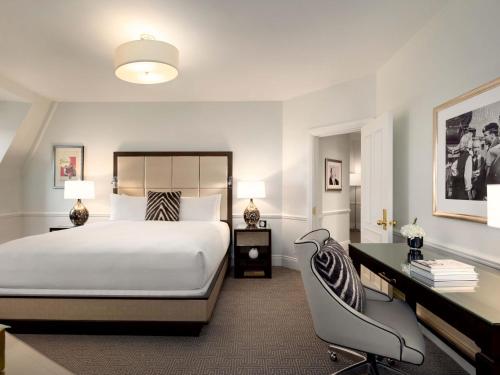 1 queen bed