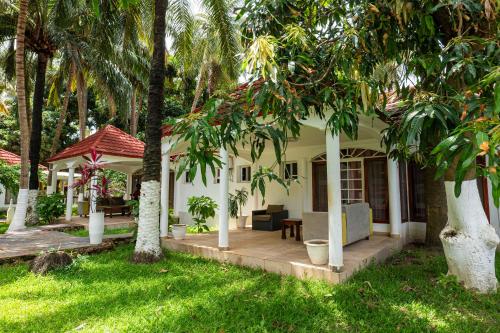 Coconut Residence & Spa in 科洛里