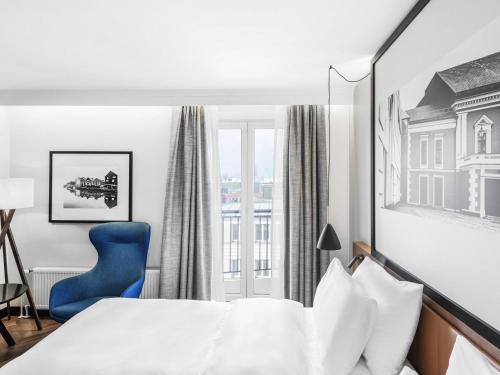 1 queen bed