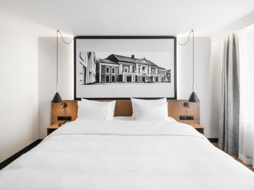 1 queen bed
