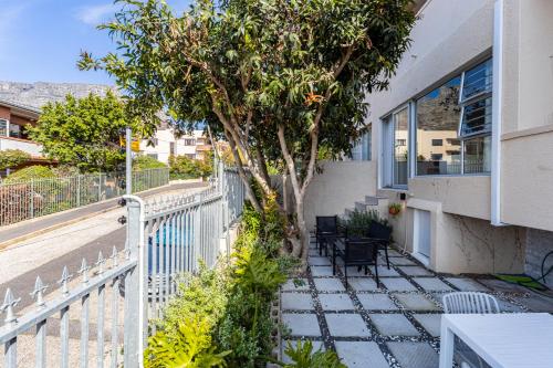 Pet-Friendly Studio With Private Patio And By Ctha - image 5