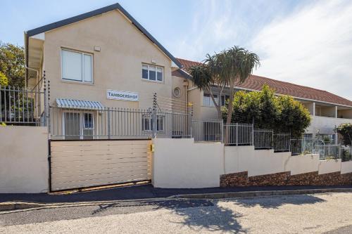 Pet-Friendly Studio With Private Patio And By Ctha - image 2