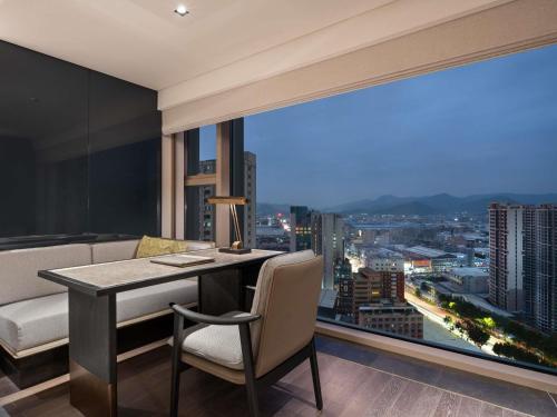 2 twin beds