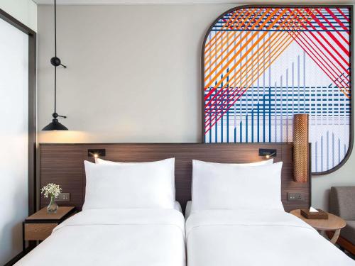 Twin room, deluxe, corner