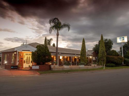 Breakfree Port Pirie