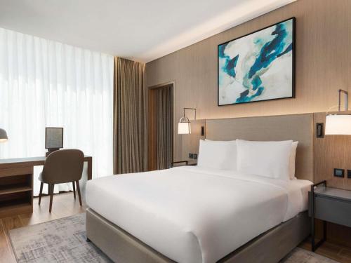 Mercure Dubai Gold District, Дубай (фото 8)
