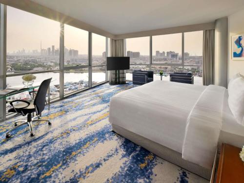 Movenpick Dubai Creek Room Type - Executive King Room