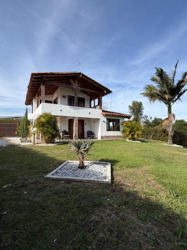 Finca con ducha externa, naturaleza y desconexión