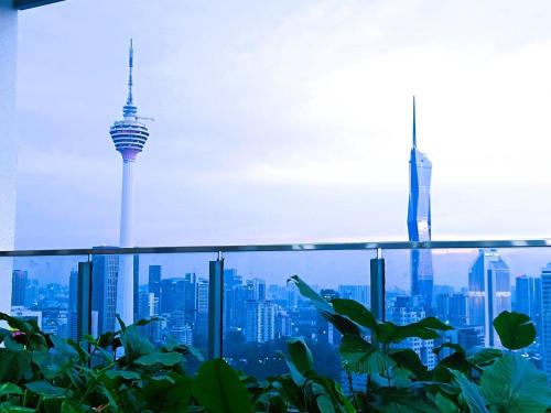 Surrounding environment, The Skypool view Luxe colony infinitum KLCC in Chowkit / Putra WTC