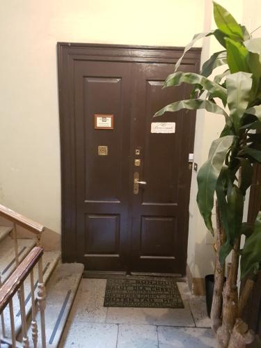 Double Room with Shared Bathroom image 1