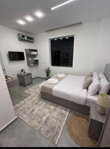 1 queen bed