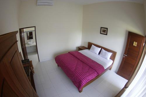 Purnama Guesthouse photo