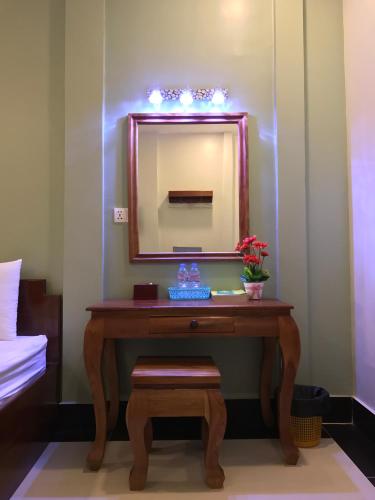 NKS Hotel - image 3