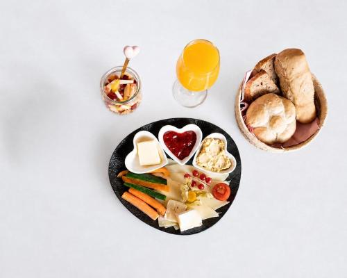 餐飲服務, Blackhome City Center Hall I contactless check-in in 蒂羅爾山
