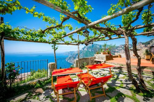 8th-century dwelling near Positano