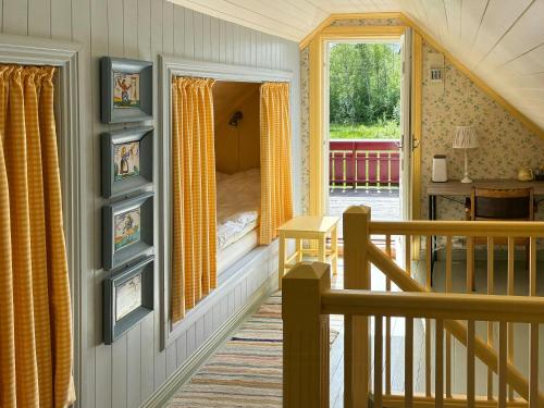 Cottage with views and private sauna in Kartan