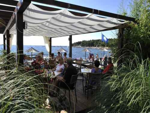 Easyatent Safari tent Zelena Laguna – Porec, IA