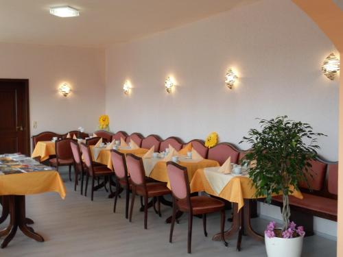 Restorāns, Pension Schmitt in Burkardroth