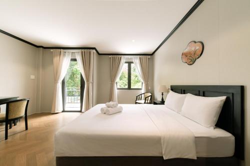 HY Local Budget Hotel by Hoianese - 5 mins walk to Hoi An Ancient Town near Chon Mon A La Carte