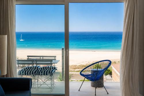 Ático premium y nuevo frente al mar con terraza privada
