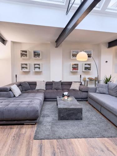 White Lofty und White Studio, Düsseldorf