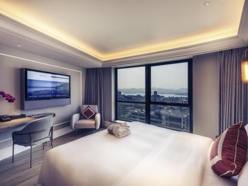 Mercure Hangzhou West Lake Room Type - Executive King Room