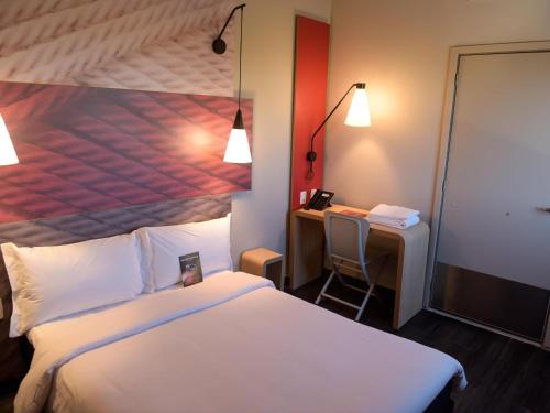 1 double bed