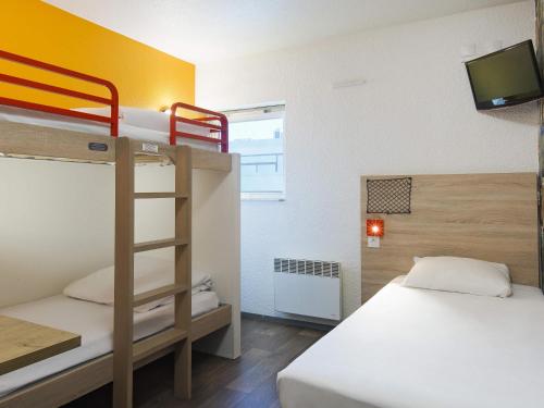 Chambre triple, 3 lits