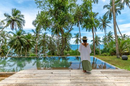 Walatta House 3BR Beachfront Villa, Private Pool, Chef - Tangalle Walatta House 3BR Beachfront Villa, Private Pool, Chef - Tangalle