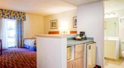 Windemere Hotel & Conference Center 4