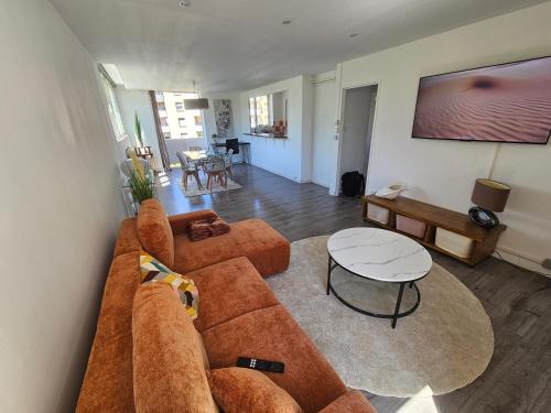 Bel appartement T4 spacieux au bord du Canal