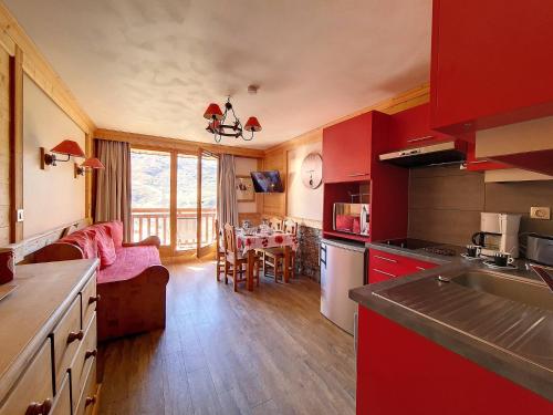 Résidence Valmonts A - Appartement confortable · Accès direct aux pistes de ski · Balcon MAE-1434