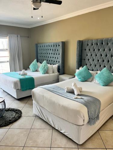 Azure Waterfront Guesthouse in Hartbeespoort