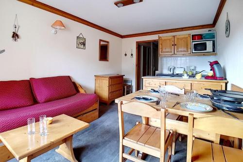 Résidence Valmonts A - Appartement classique · Départ ski aux pieds · Balcon MAE-2364