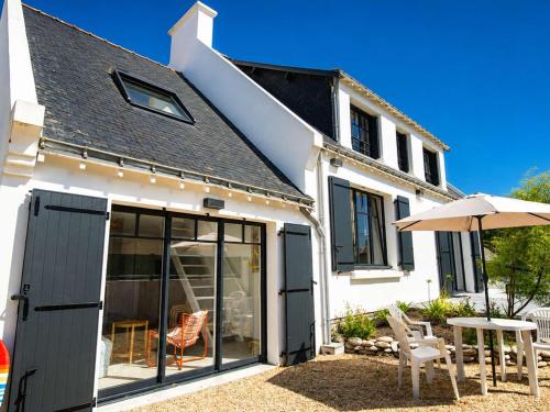 Villa 9 pièces, 195m², proche plage, grand jardin à Saint-Pierre-Quiberon - FR-1-478-319 - Location, gîte - Saint-Pierre-Quiberon