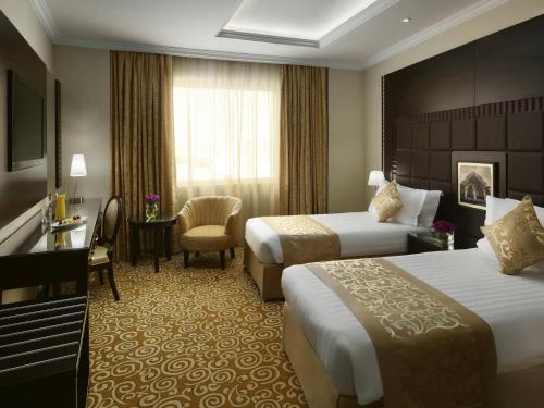 2 twin beds