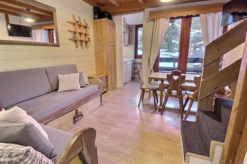 Résidence Creux De L Ours B - CHARMANT 3 PIÈCES DUPLEX - SKIS AUX PIEDS - VUE PISTES MAE-7654