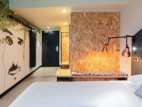 Ibis Styles Rouen Centre Rive Gauche - image 3